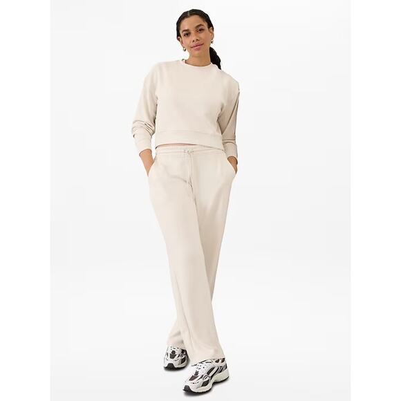 Athleta Seasoft Mid Rise Straight Pant in Bone Medium EUC - Picture 3 of 8